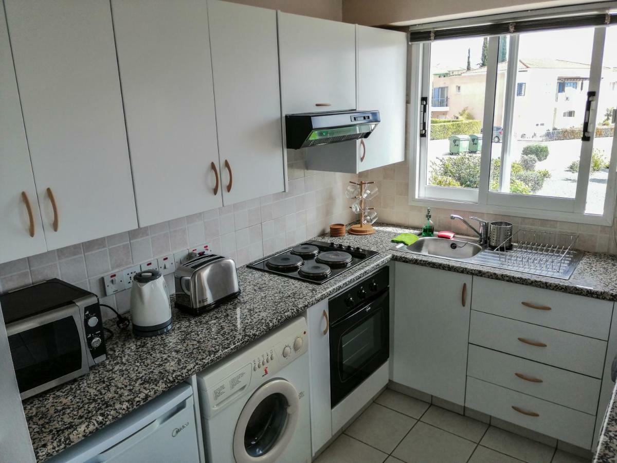 Top Seaview Apartment In Peyia Extérieur photo