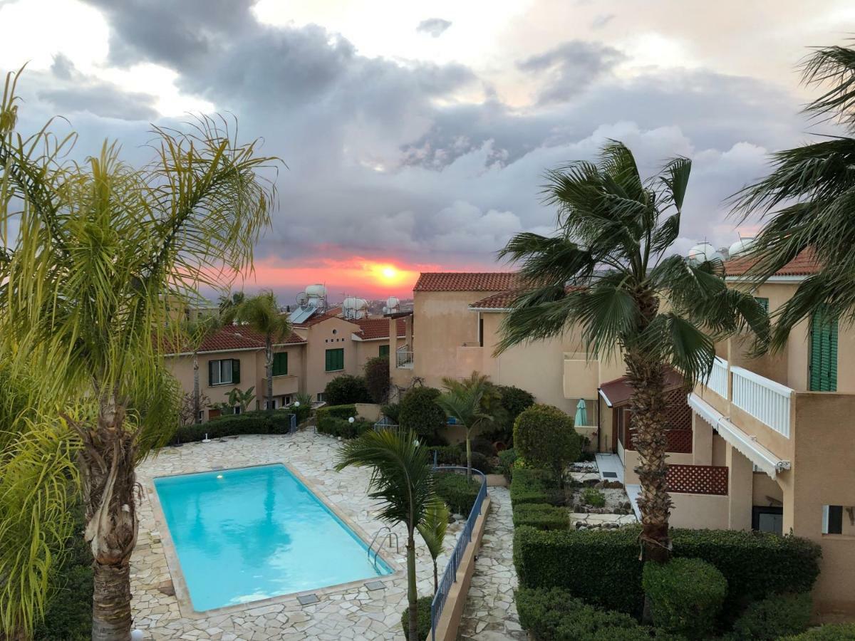 Top Seaview Apartment In Peyia Extérieur photo